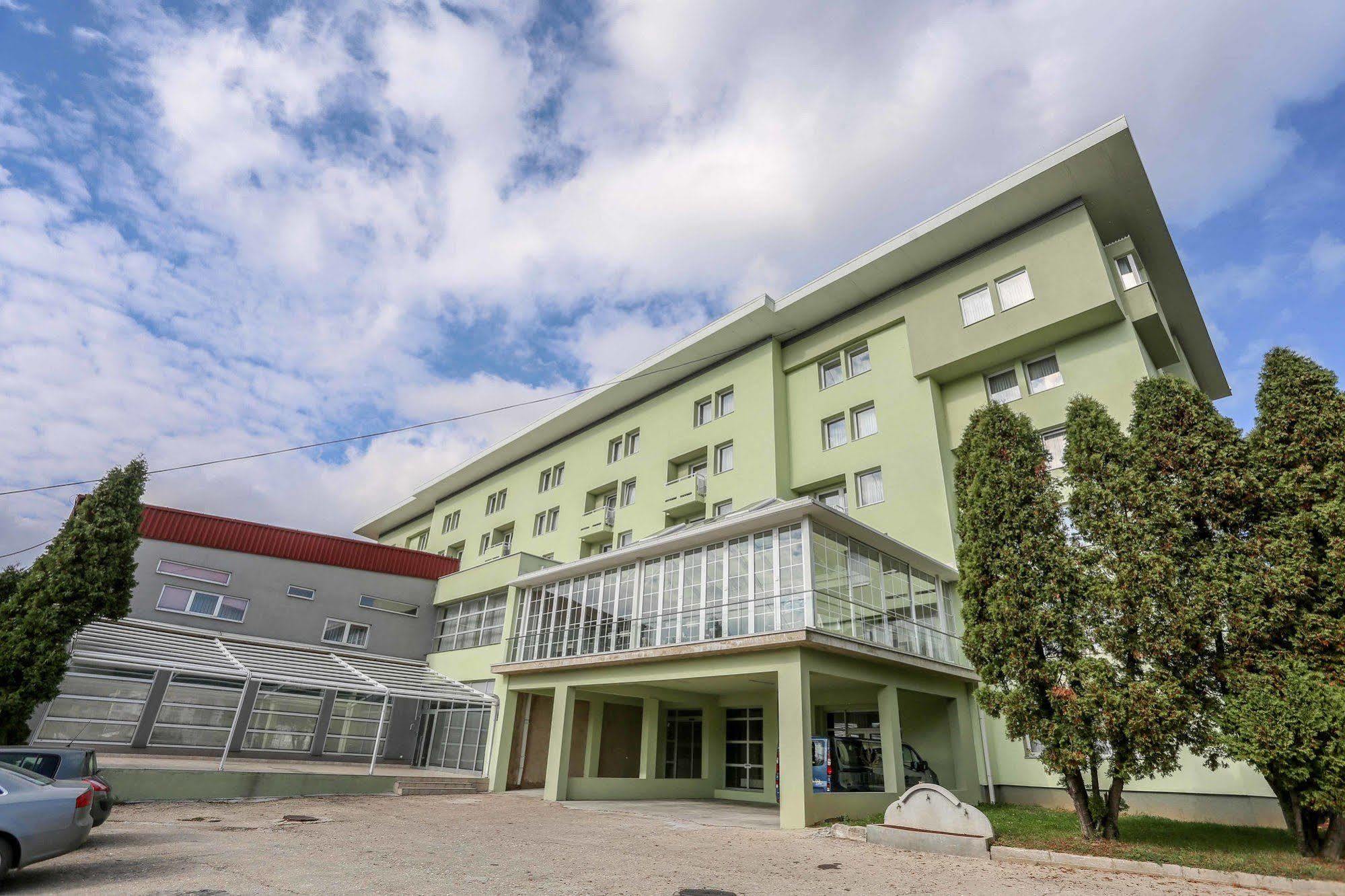 Hotel Park Vogosca Екстер'єр фото